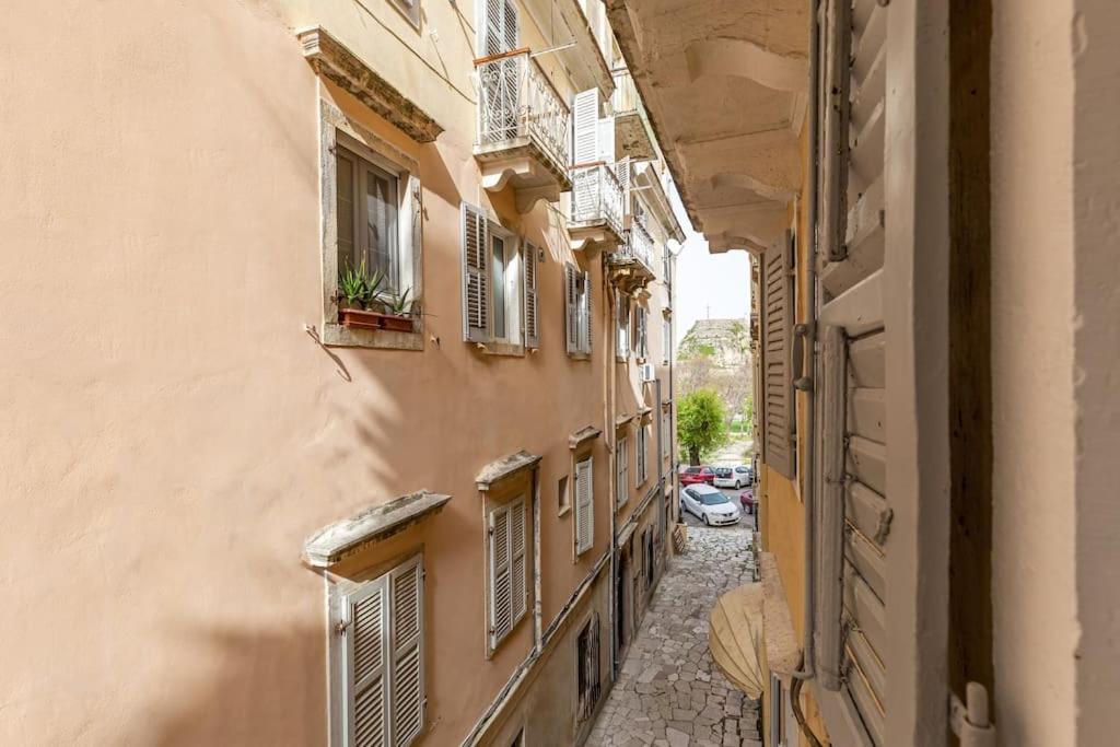 Spianada Wood & White - Minimal Fabulous Apt! Corfu (city)